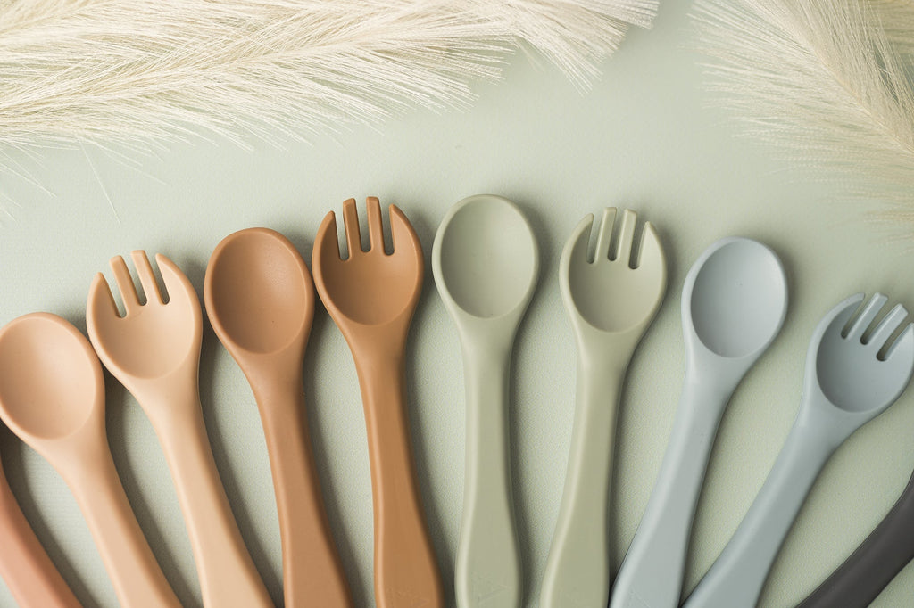 Silicone Two Piece Cutlery Set - ashandco.nz